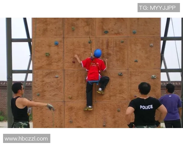 攀岩战术解析上海攀岩队中路突破体系的创新与实践